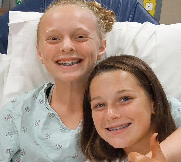 Elise and her friend Laura at the hospital.