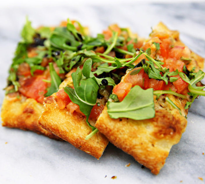 Allergy-Friendly Arugula and Bruschetta Flatbread