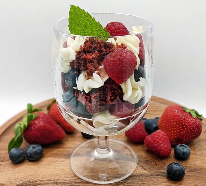 Red velvet cake cups.