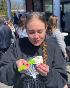 The Scoop on Ice Cream Shops: My Allergic Reaction